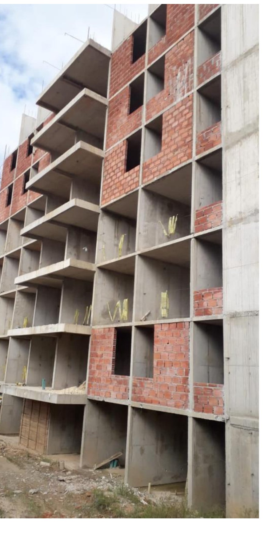 Estructura en concreto de 9 pisos en construcción, Melgar, Tolima